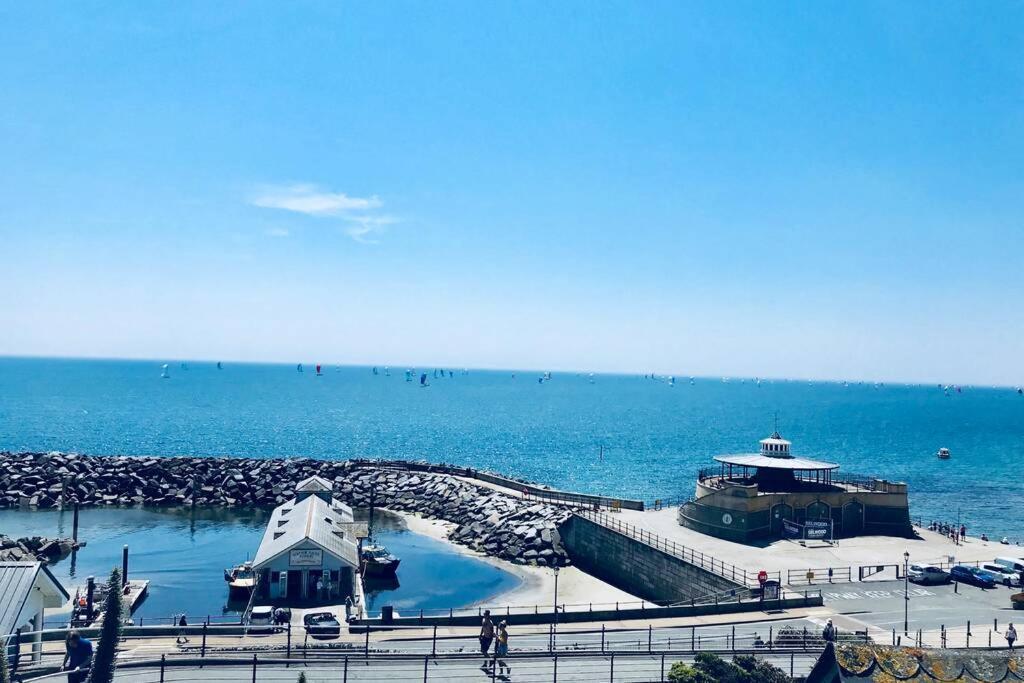 Clarendon View, Historic Apartment With Sea Views فنتنور المظهر الخارجي الصورة