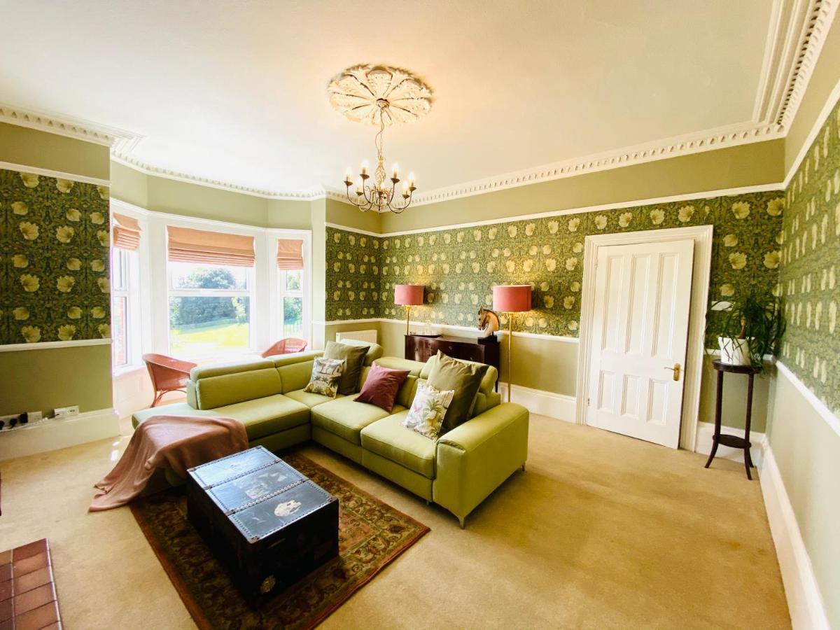 Clarendon View, Historic Apartment With Sea Views فنتنور المظهر الخارجي الصورة